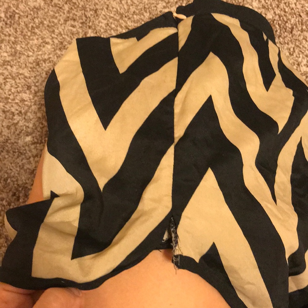 Shorts - Picture 6 of 6